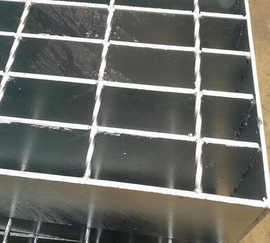 重型平臺鋼格板結(jié)構(gòu)特點(diǎn) 重型平臺鋼格板結(jié)構(gòu)特點(diǎn)